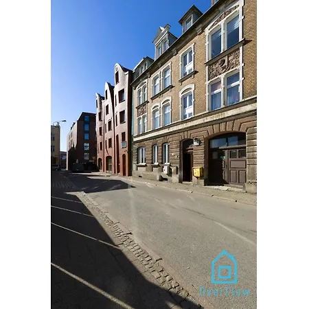 Amber - Premium At Old Town *