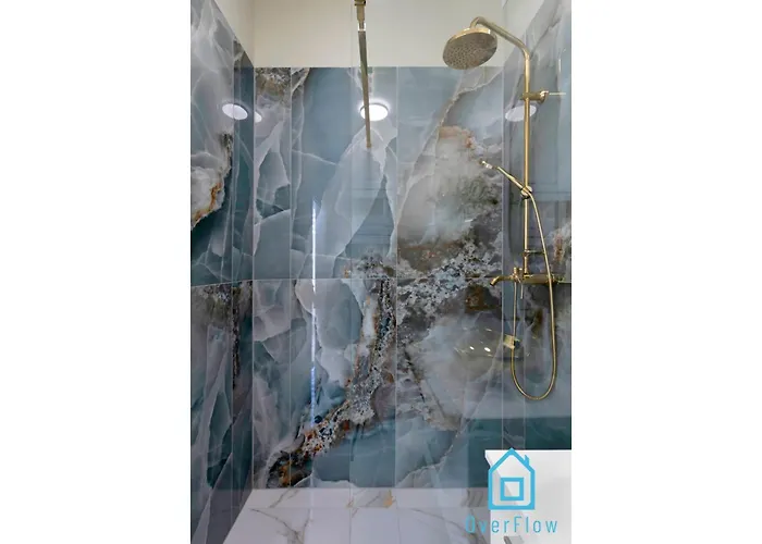 Amber - Premium At Old Town *