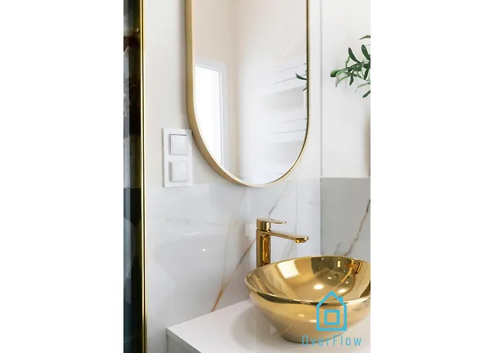 Amber - Premium At Old Town *